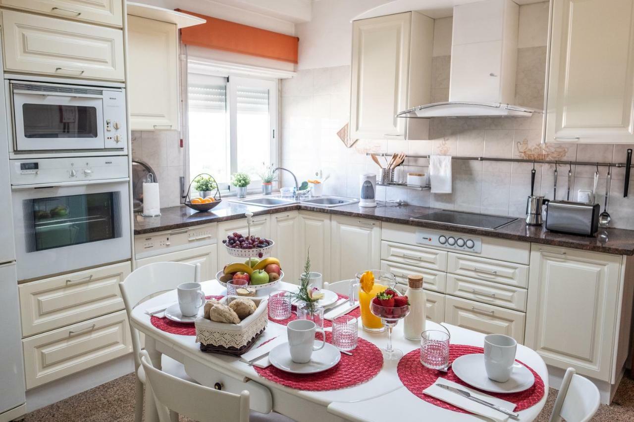 Window To The Sea Apartment Oeiras Ngoại thất bức ảnh