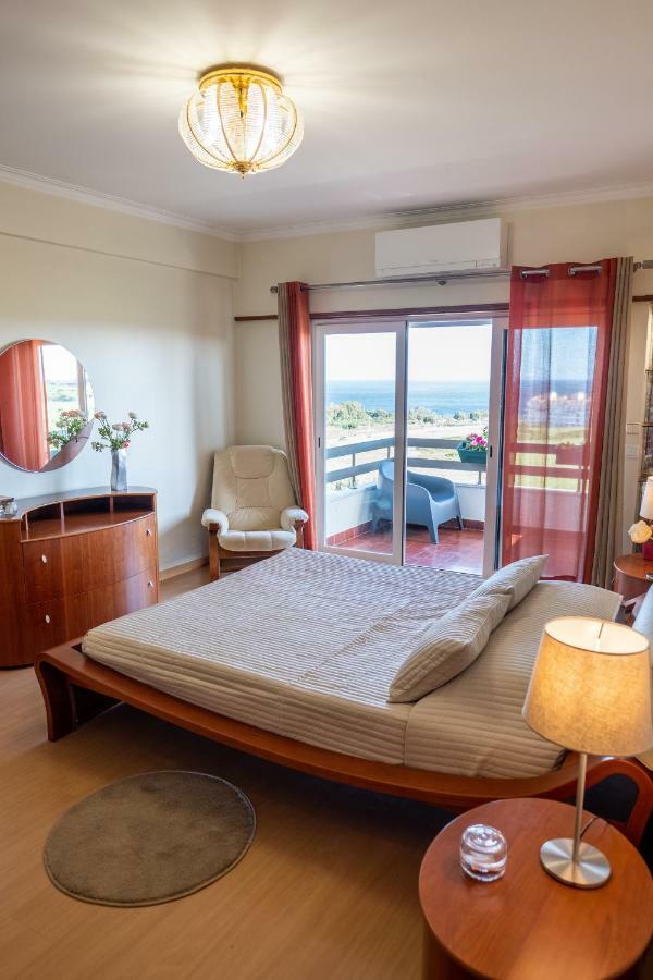 Window To The Sea Apartment Oeiras Ngoại thất bức ảnh