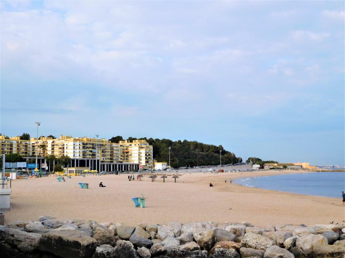 Window To The Sea Apartment Oeiras Ngoại thất bức ảnh