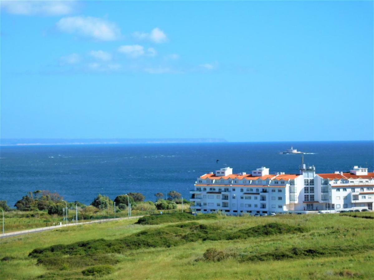 Window To The Sea Apartment Oeiras Ngoại thất bức ảnh